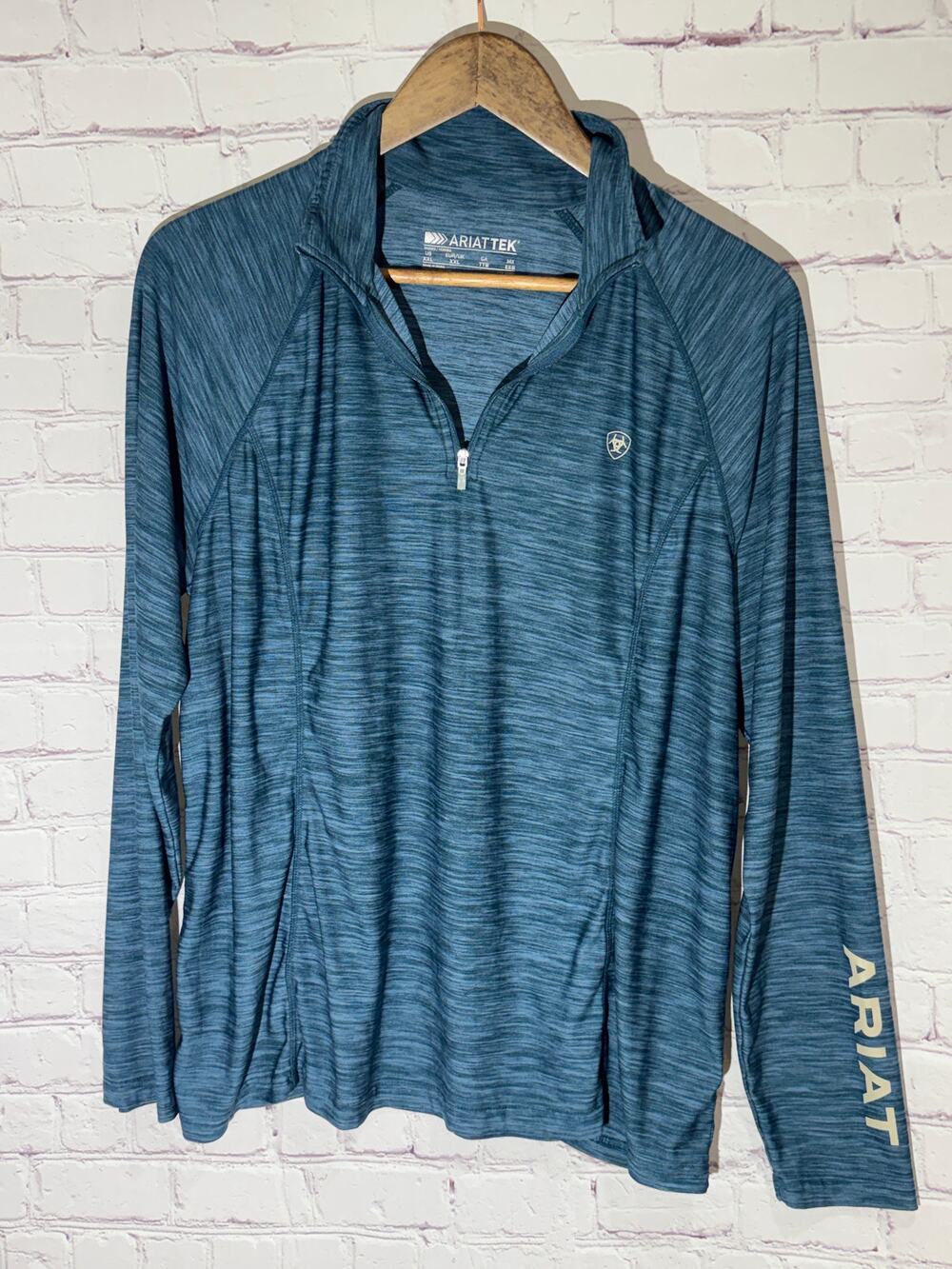 Ariat Women's Reflecting Pond Laguna Quarter Zip Top